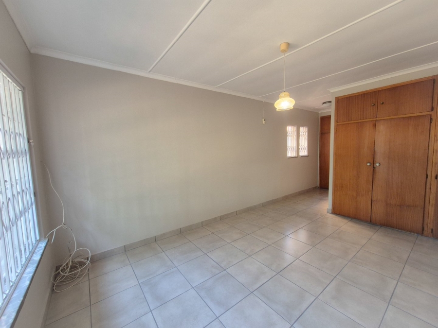 3 Bedroom Property for Sale in Vaalpark Free State